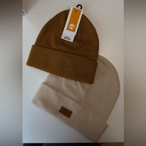 Timberland Caramel & Levi’s Cream Knit Cuffed Beanies